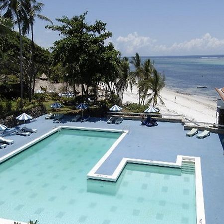 Mombasa Beach Hotel Bagian luar foto