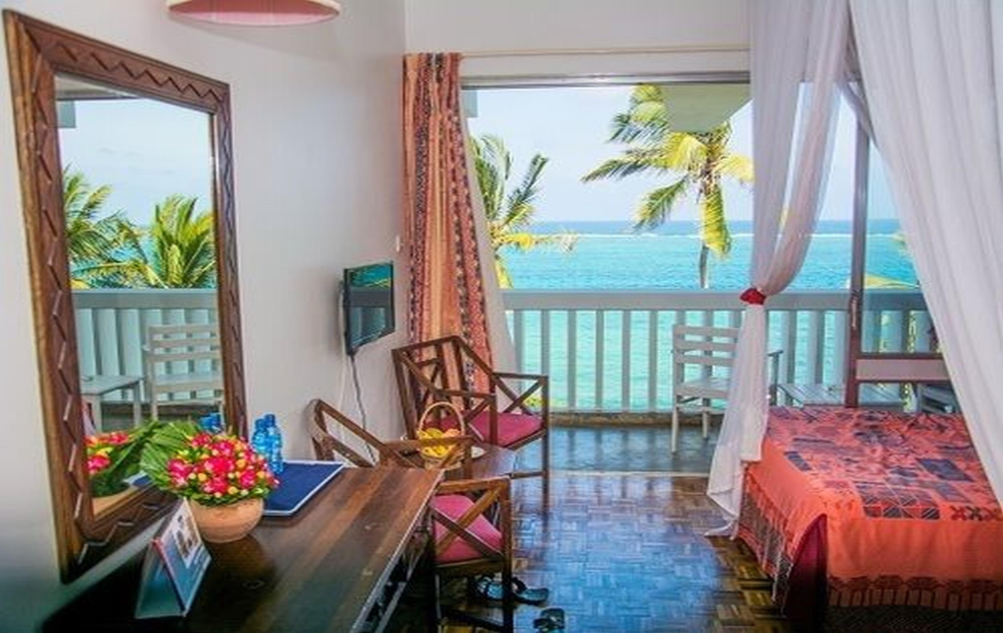 Mombasa Beach Hotel Bagian luar foto