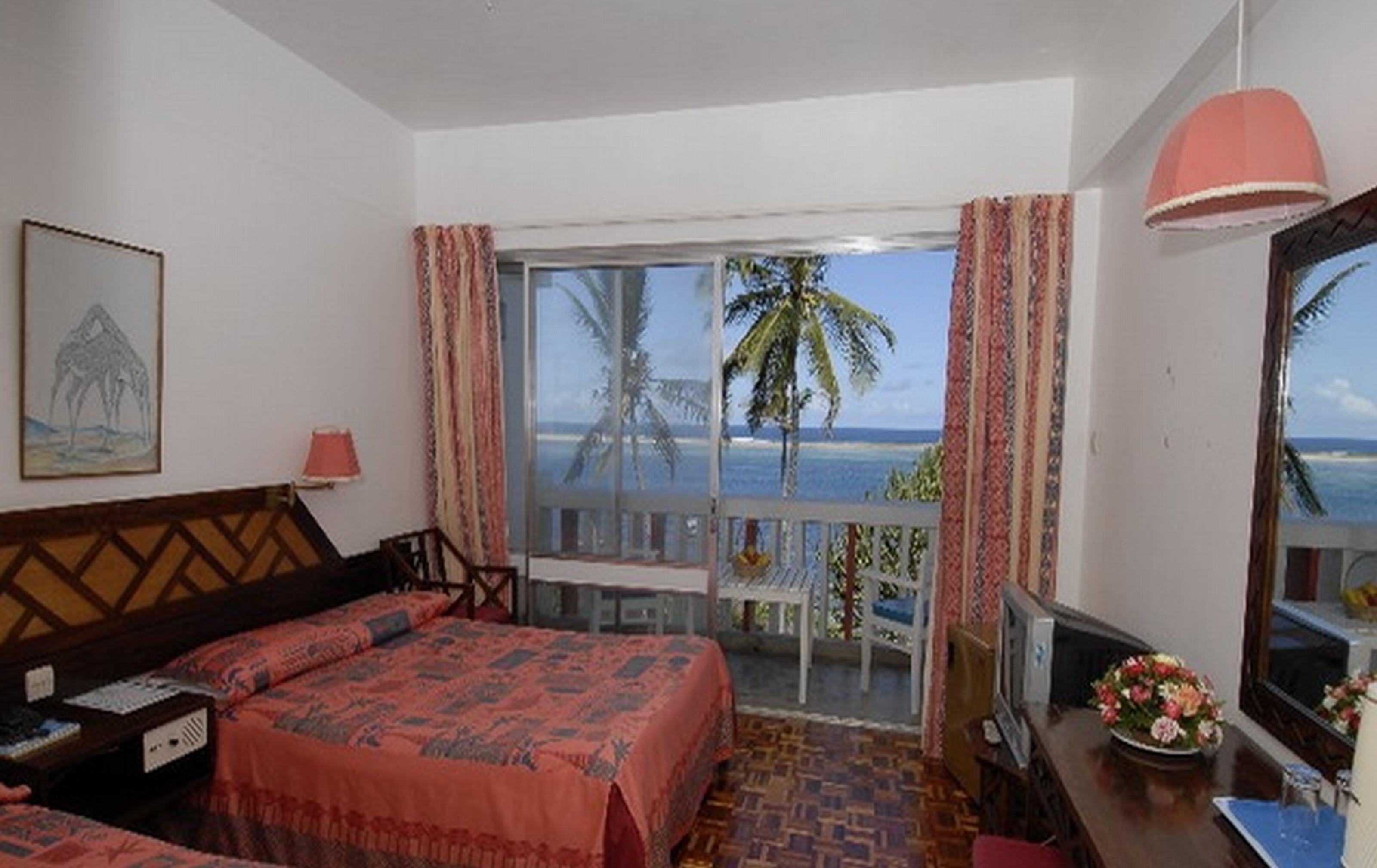 Mombasa Beach Hotel Bagian luar foto