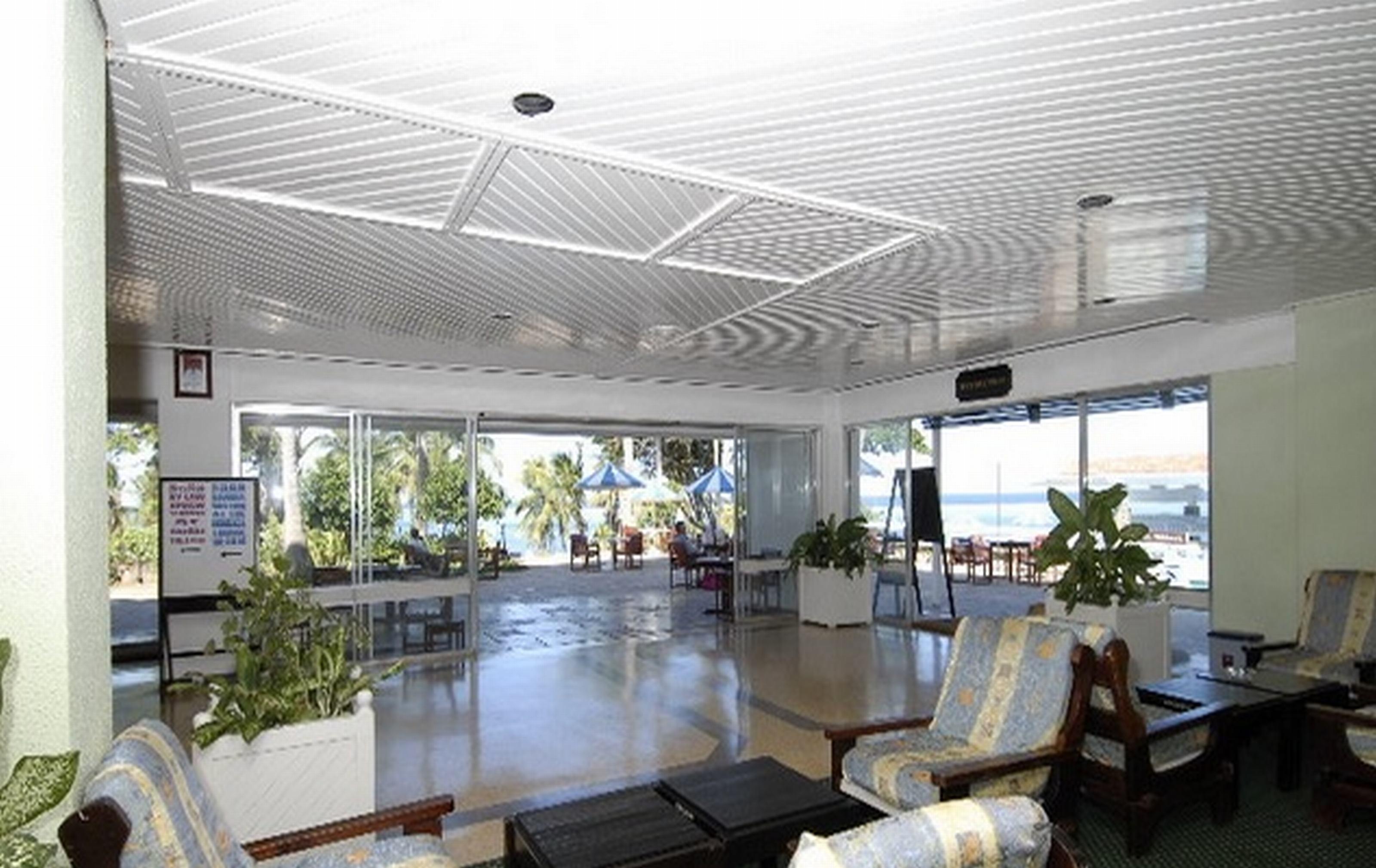 Mombasa Beach Hotel Bagian luar foto